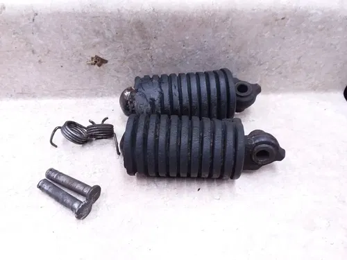 Honda 175 Scrambler CL CL175 K5 Front Footpeg Step Rest Pair 1971 ANX-C43