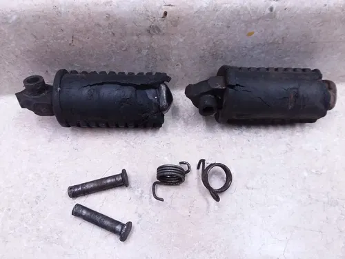 Honda 175 Scrambler CL CL175 K5 Front Footpeg Step Rest Pair 1971 ANX-C43