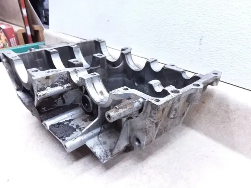 Honda 175 Scrambler CL CL175 K5 Engine Lower Bottom Crank Case 1971 ANX-C43