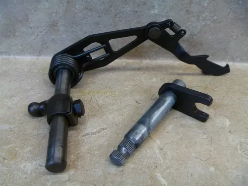 Honda 1200 GL GOLDWING GL1200 Used Engine Shift Shaft 1984 #SM119
