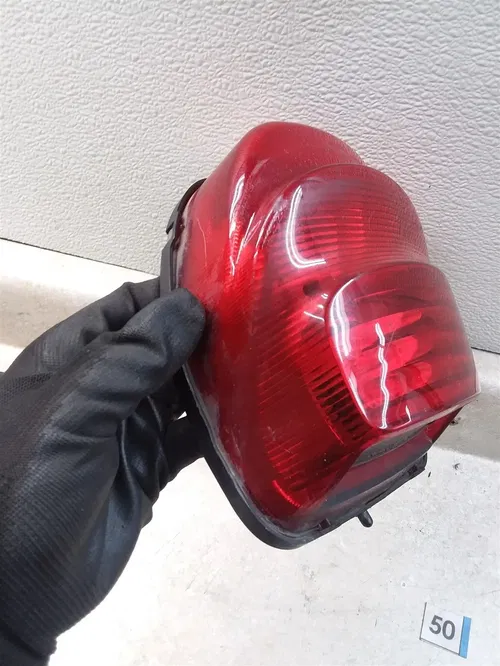 Honda CBR1100-XX CBR1100XX Blackbird Good Taillight 2000 #50 ANX B154