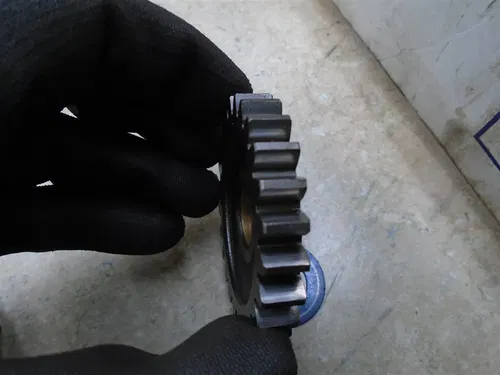 Honda 125 CR ELSINORE CR125 Engine Kick Idle Gear 1976 SM477