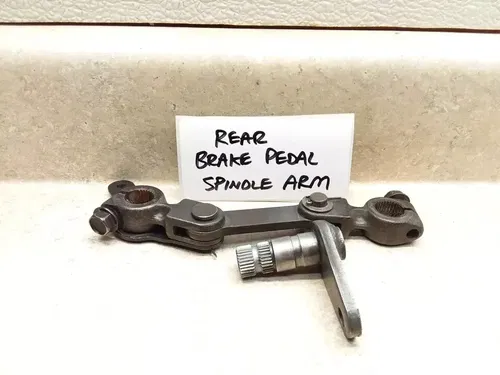 1988 Kawasaki VN 1500 Vulcan VN1500-A2 Rear Brake Pedal Spindle & Rod Arm PJ-11