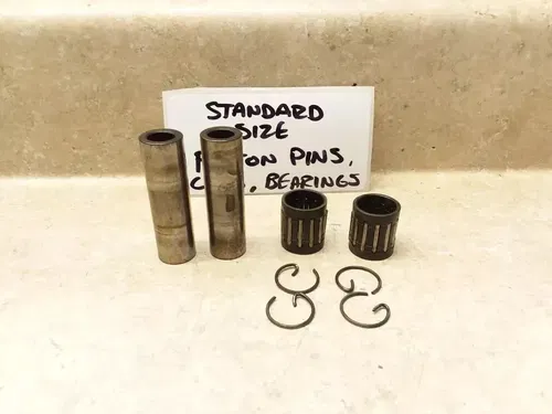 VTG 1974 Yamaha RD 350 RD350 Engine Standard Piston Pins Clips Bearings PJ-18