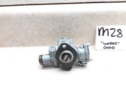 VTG 1970 Suzuki T250-II Hustler Engine Oil Pump Assembly ANX-B216 #M28
