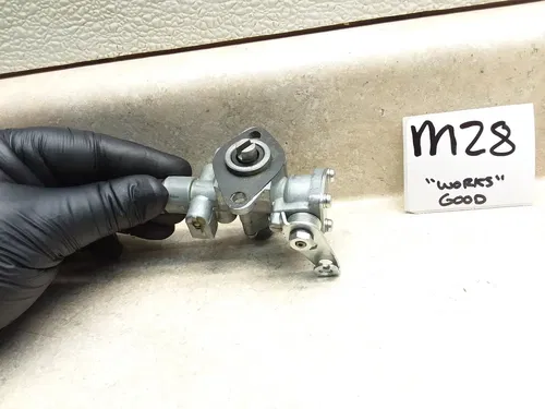 VTG 1970 Suzuki T250-II Hustler Engine Oil Pump Assembly ANX-B216 #M28