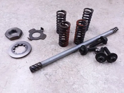 Yamaha 225 XT XT225 Engine Clutch Spring Push Rod Lot 2003 ANX-C45