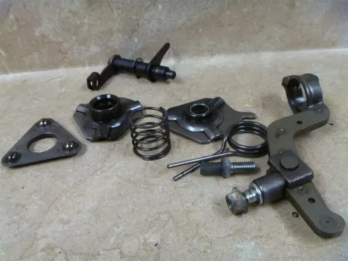 Kawasaki 220 KLF BAYOU KLF220-A1 Used Engine Clutch Lifter Assembly 1988 #KB23