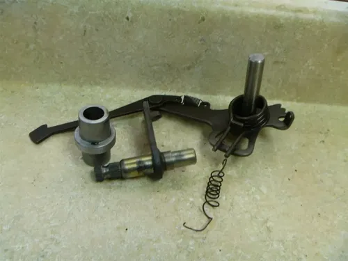Honda 500 GL INTERSTATE GL500-I Used Engine Shift Shaft 1982 HB198