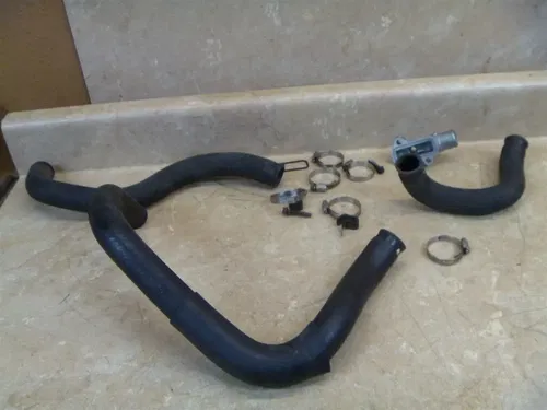 Kawasaki 600 ZZR ZX600-J ZZR600 Used Engine Radiator Water Pipes  2006 KB39