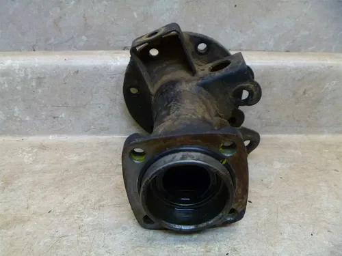 Kawasaki 300 KLF BAYOU KLF300-A Left Rear Axle Bearing Housing 1987 KB43