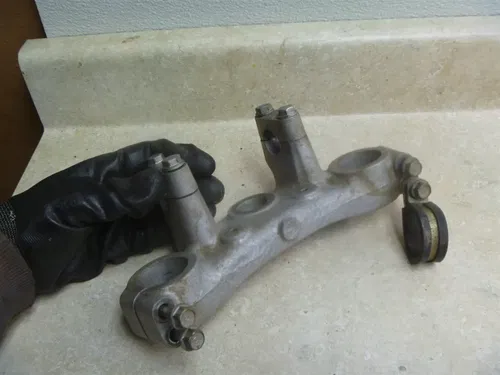Honda 250 XR XR250-R XR250-R Used Top Triple Clamp 1982 HB211