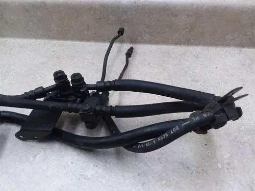 Honda CBR1100-XX Blackbird Right Front brake Caliper 2000 #91 ANX B154