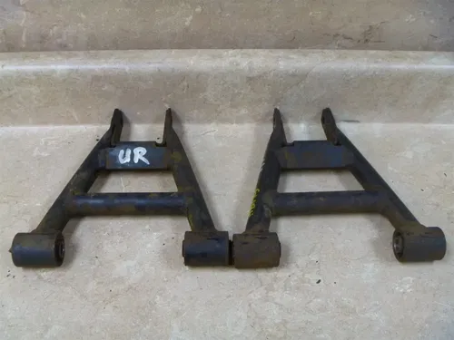 Honda 200 TRX TYPE-2 II TRX200 FOURTRAX Used Upper A-Arm Set 1996 HB145