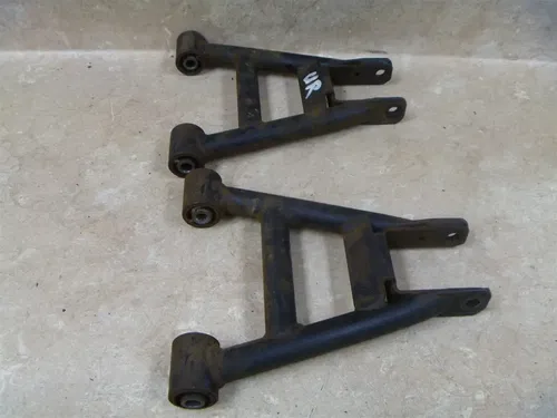 Honda 200 TRX TYPE-2 II TRX200 FOURTRAX Used Upper A-Arm Set 1996 HB145
