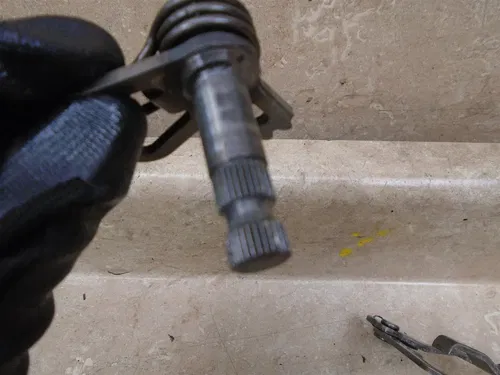 Yamaha 650 XJ MAXIM XJ650 Used Engine Shift Shaft 1982 YB142