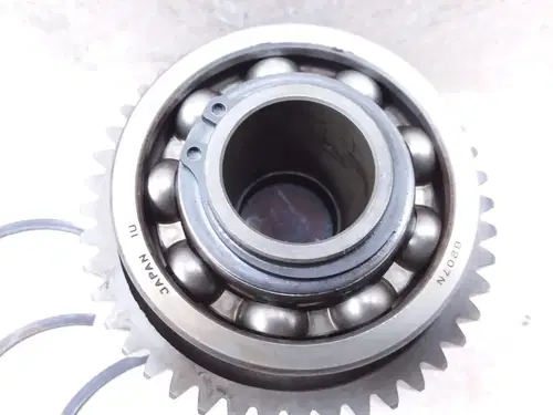 Yamaha 1100 Maxim XJ1100 Engine Transmission Middle Driven Gear 1982 ANX-C40 PJ