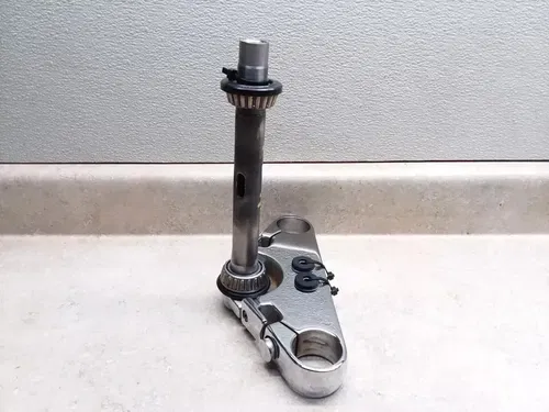 1988 Kawasaki VN 1500 Vulcan VN1500-A2 Steering Stem Fork Clamp Bridge PJ-11
