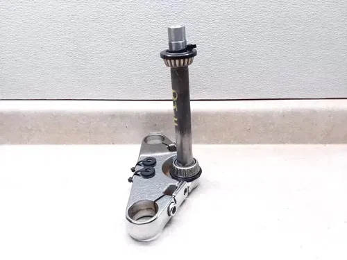 1988 Kawasaki VN 1500 Vulcan VN1500-A2 Steering Stem Fork Clamp Bridge PJ-11