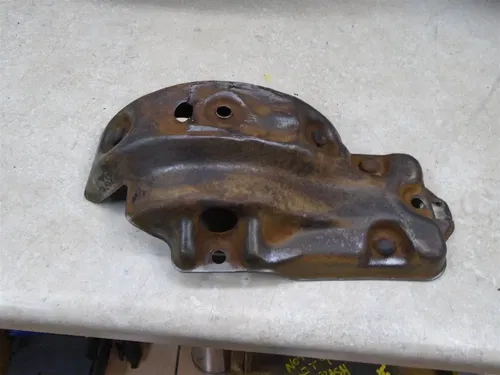 Honda 250 TRX FOURTRAX TRX250 Used Rear Differential Guard Cover  1986 HB220