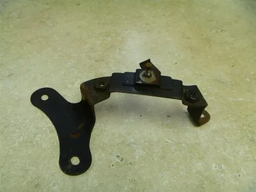 Yamaha 125 DT ENDURO DT125-A Used Frame Regualtor Mount Bracket 1974 YB113