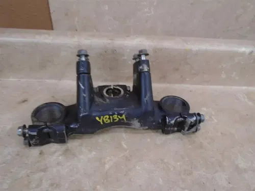 Yamaha 425 IT IT425 Used Top Triple Clamp 1980 YB134