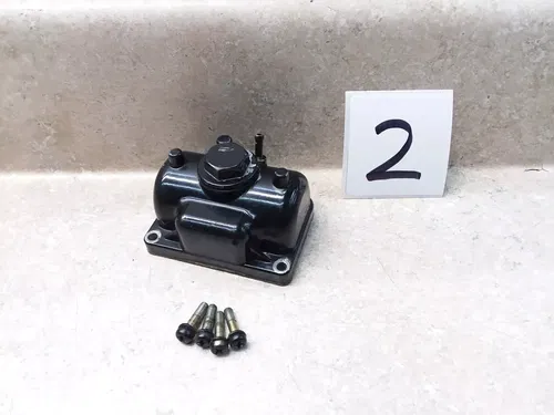 VTG 1974 Yamaha RD 350 RD350 Right Carburetor Float Bowl & Screws #2 PJ-18