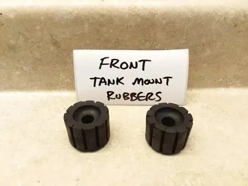 VTG 1975 Honda CB750 CB 750 K5 Front Fuel Tank Rubber Mounts PJ-7