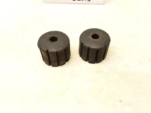 VTG 1975 Honda CB750 CB 750 K5 Front Fuel Tank Rubber Mounts PJ-7