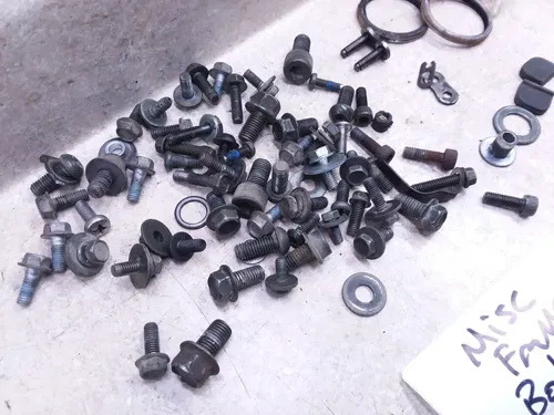 Yamaha 225 XT XT225 Misc Frame Bolts Hardware Lot 2003 ANX-C45