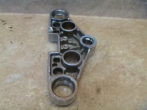 Suzuki 800 VS INTRUDER VS800-GL Used Top Triple Clamp 1993 SB47