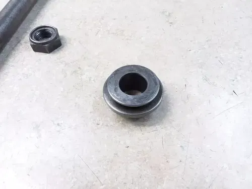 VTG 1985 Yamaha YZ250 YZ 250 Rear Wheel Axle Nut & Collar PJ-23