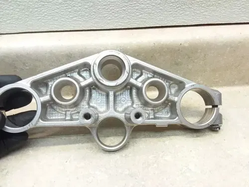2006 Suzuki V-Strom DL-1000 Top Fork Clamp Triple Tree Bridge PJ-12