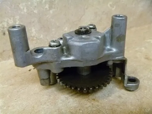 Honda 250 ATC BIG RED ATC250-ES ATC 250 ES Used Engine Oil Pump 1985 #HB58