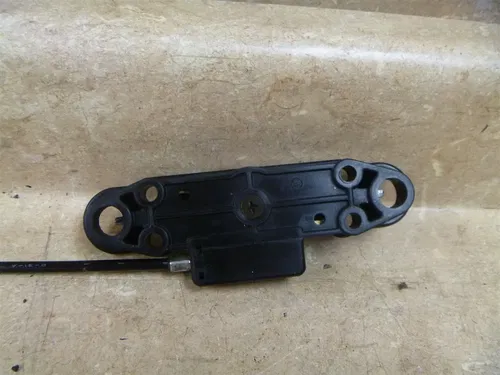 Suzuki 750 GS GS750ES GS 750 ES Used Seat Latch Assembly 1983 Vintage SB38