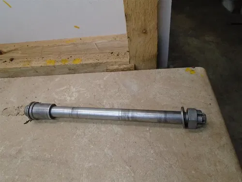 Kawasaki 305 KZ CSR KZ305 Rear Axle 1982 KB146