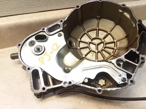 2006 Suzuki V-Strom DL-1000 Right Engine Clutch Water Pump Cover PJ-12