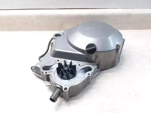 2006 Suzuki V-Strom DL-1000 Right Engine Clutch Water Pump Cover PJ-12
