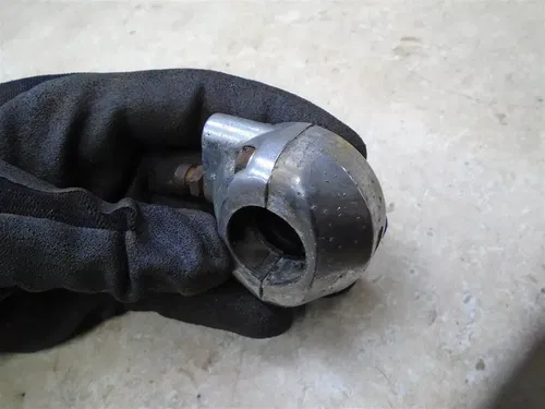 Norton 750 S Commando 750S Throttle Housing 1970 WD RB-81