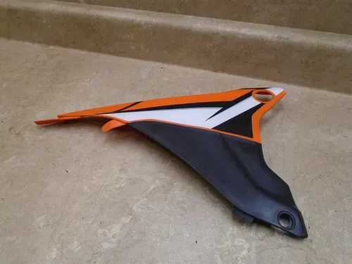 KTM EXC SIX DAYS RIGHT SIDE AIRBOX COVER PANEL 2014 2015 77706004100 SR437