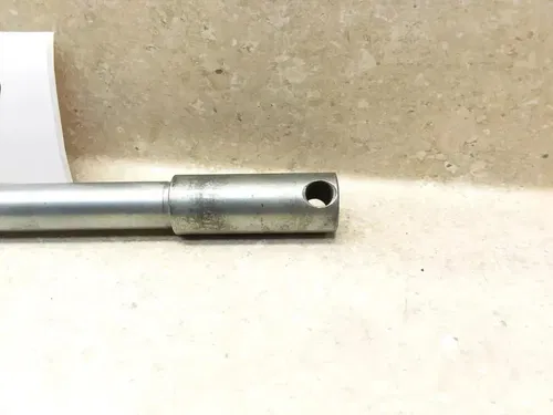 1988 Kawasaki VN 1500 Vulcan VN1500-A2 Swingarm Bolt PJ-11