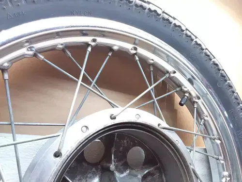 VTG 1970 Yamaha XS1 650 Front Wheel & Tire Assembly PJ-14