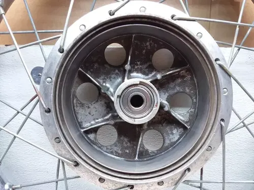 VTG 1970 Yamaha XS1 650 Front Wheel & Tire Assembly PJ-14