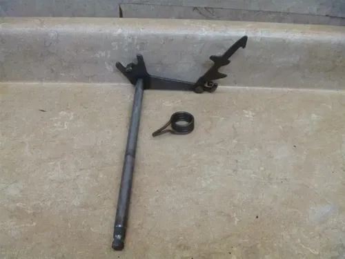 Honda 650 CB CUSTOM CB650-C Used Engine Shift shaft 1981 HB179 #2