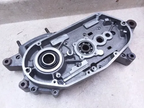 Maico 250 MC Magnum II MC250/T Engine Left Crank Case DAMAGE 1978 1979 ANX-B234