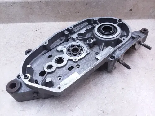 Maico 250 MC Magnum II MC250/T Engine Left Crank Case DAMAGE 1978 1979 ANX-B234