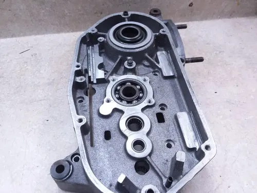 Maico 250 MC Magnum II MC250/T Engine Left Crank Case DAMAGE 1978 1979 ANX-B234