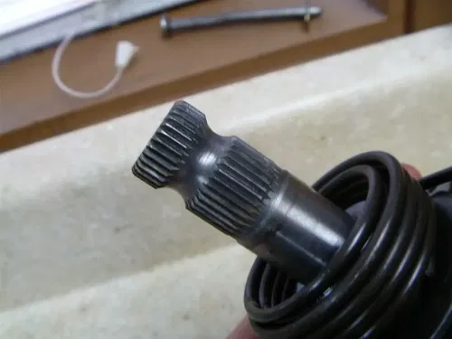 Yamaha 250 DT DT2  ENDURO Used Engine Kickstarter Spindle Shaft 1972 YB114