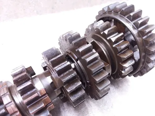 Suzuki 380 GT GT380 Sebring Engine Transmission Counter Shaft RUST 1975 ANX-C5