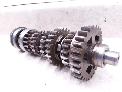 Suzuki 380 GT GT380 Sebring Engine Transmission Counter Shaft RUST 1975 ANX-C5